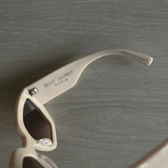 Saint Laurent Cream Sunglasses NWT Yves Saint Laurent Sunglasses SL-697 003 main image 3